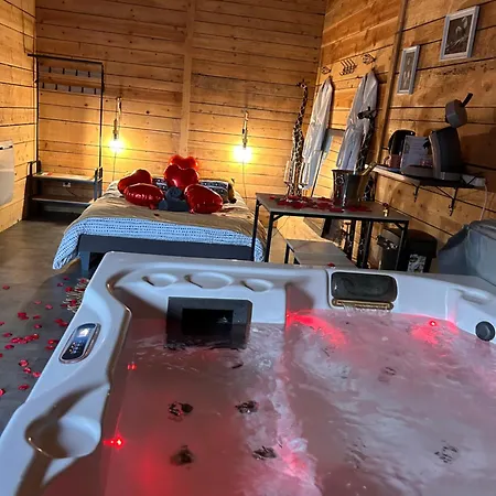 Domaine 2 La Tour, & Spas *