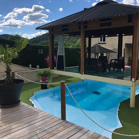 Domaine 2 La Tour, & Spas Appartement *
